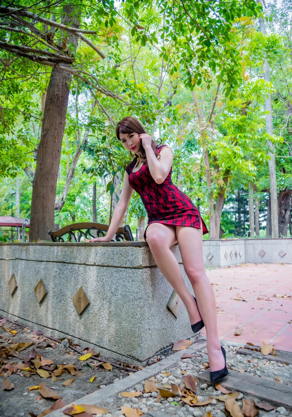 [Mzsock] NO.177 Wu Yuqi Red Flower Short Cheongsam High Heels Beautiful Legs street photography#[105P]-11